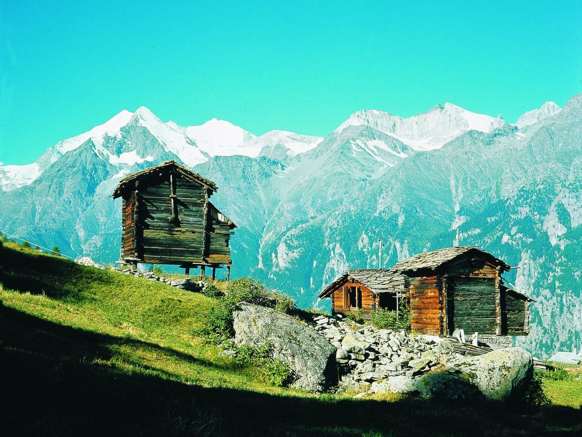 Mountain-View Chalet In Heremence With Terrace Exteriér fotografie